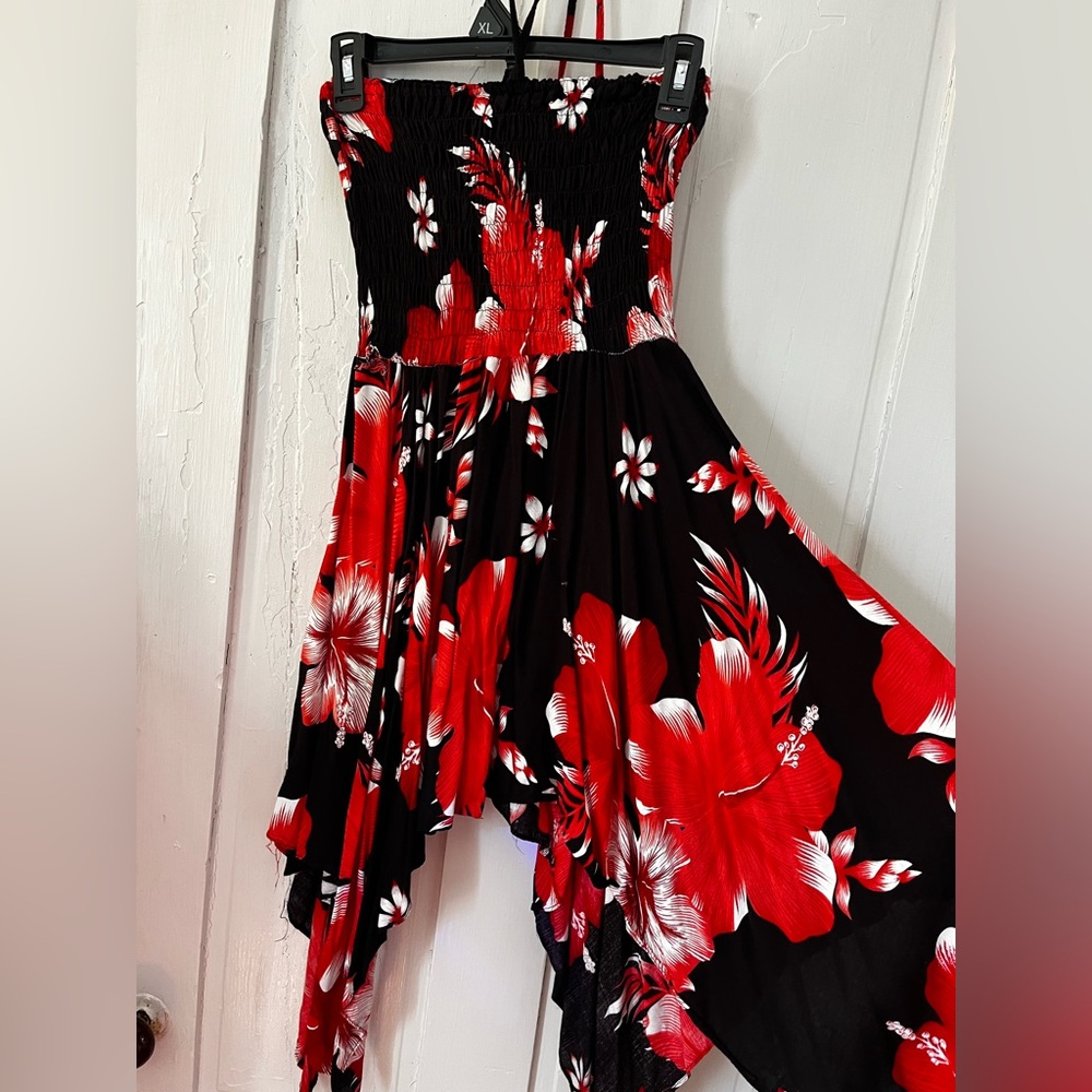 Elegant Black and Red Floral Beach Dress